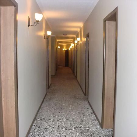 Hotel Cristal Palace Tbilisi Exterior photo